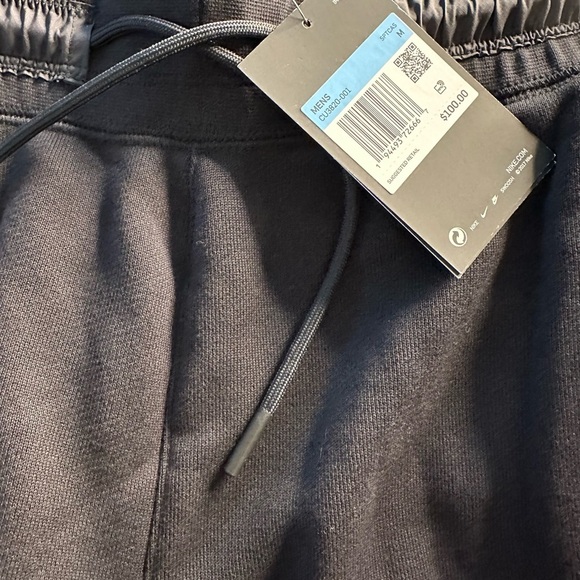 Nike men’s Futura tear away pants. New with tags. Size medium. - Picture 7 of 8